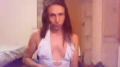 Gabi online show from August 3, 2026, 12:20 am
