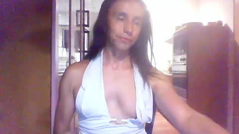 Gabi online show from August 6, 2026, 12:01 am