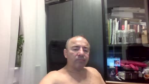 gabriel9_2003 online show from July 16, 2026, 7:20 pm