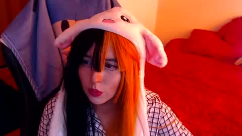 Kate 3 online show from June 23, 2026, 8:40 pm