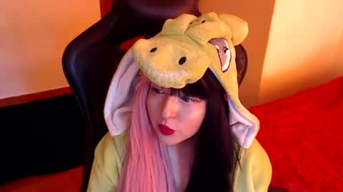 Kate 3 online show from July 15, 2026, 8:36 pm