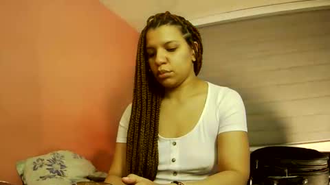 gatubelahotxxx online show from June 10, 2026, 3:39 am