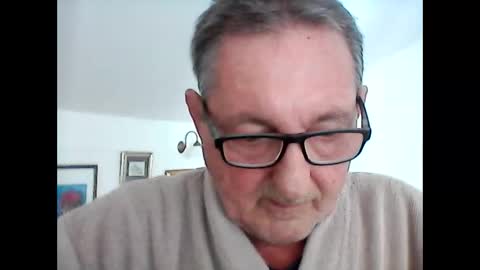georg1412 online show from April 30, 2026, 8:53 am