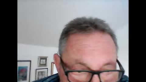 georg1412 online show from May 24, 2026, 5:29 pm