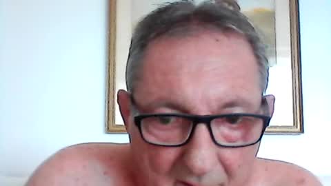 georg1412 online show from June 24, 2026, 1:21 pm