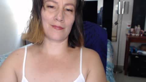 Snapshot of geral_bhri chatting on April 13, 2026, 9:20 pm geral bhri online show from April 13, 2026, 9:20 pm