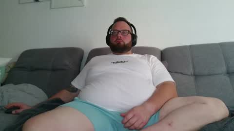 Phil online show from August 3, 2026, 12:32 pm
