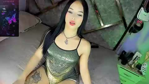 Snapshot of gia21xxx chatting on July 2, 2026, 4:51 am Gia Ferrara online show from July 2, 2026, 4:51 am