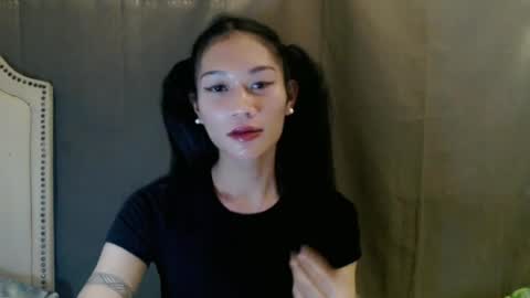 Snapshot of girl4uvanessaxxx chatting on June 25, 2026, 6:29 am Vanessa online show from June 25, 2026, 6:29 am