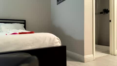 girlfriendnextdoor online show from July 5, 2026, 8:54 am