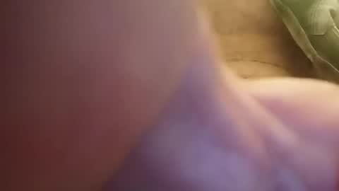 Snapshot of girlscallme666 chatting on August 3, 2026, 6:00 pm lovegirlscallme online show from August 3, 2026, 6:00 pm