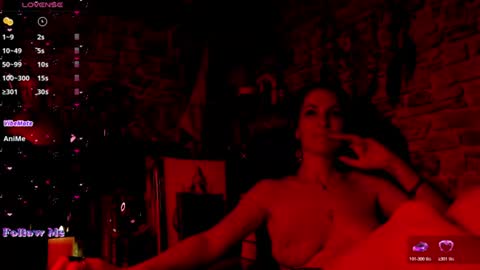  Gisle  online show from July 15, 2026, 12:49 am
