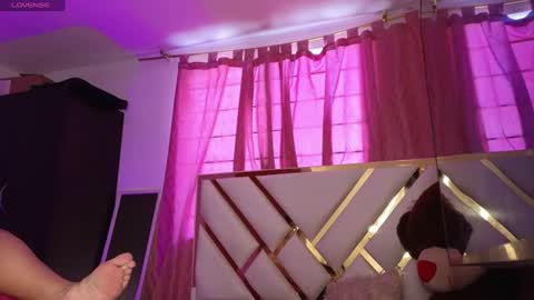 . Gisel Reyes . online show from July 5, 2026, 4:36 pm