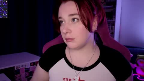 AlexaMillis online show from July 30, 2026, 9:25 pm