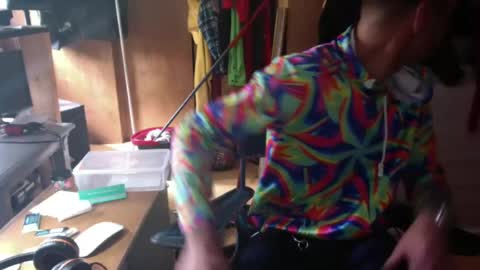 dutch rave guy c2c dutch online show from July 19, 2026, 11:03 am