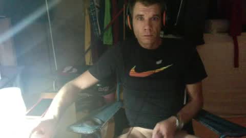 dutch rave guy c2c dutch online show from July 29, 2026, 3:04 am