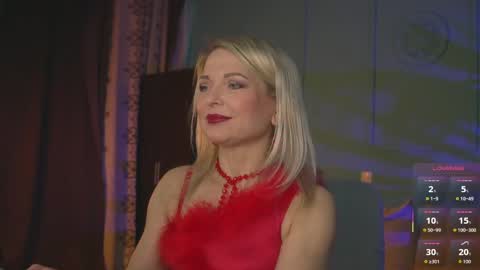 Snapshot of gloria_lovely chatting on May 7, 2026, 11:15 am Gloria online show from May 7, 2026, 11:15 am