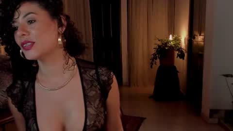 Elena online show from June 21, 2026, 1:41 am