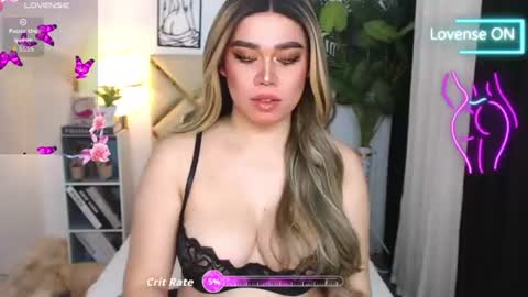Lyka Fox online show from July 26, 2026, 11:44 pm