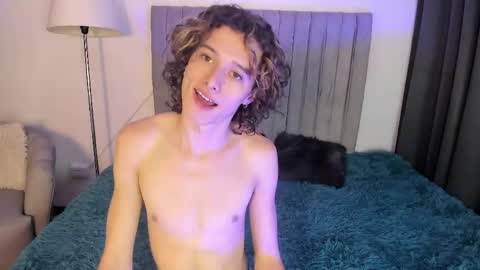 goddest_perseus_ online show from May 21, 2026, 8:16 pm