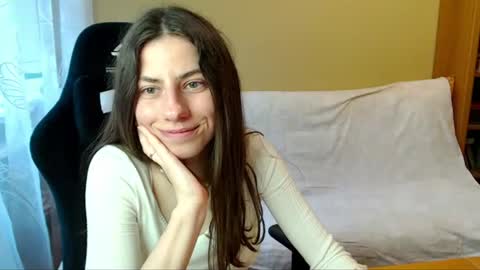 Elizabeth Effie online show from June 21, 2026, 3:47 pm