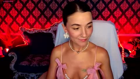 Snapshot of gracefulmichelle chatting on April 1, 2026, 7:00 pm gracefulmichelle online show from April 1, 2026, 7:00 pm