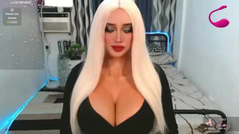 PAULATHEONE online show from June 28, 2026, 2:39 am