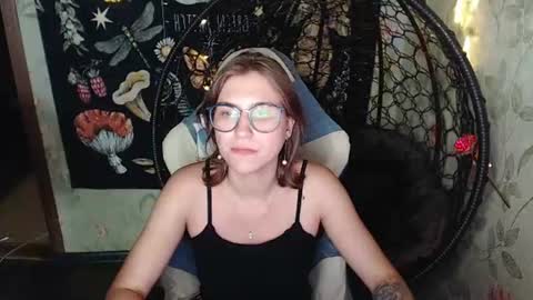 Snapshot of greenwitch9 chatting on July 27, 2026, 11:39 am Lina online show from July 27, 2026, 11:39 am