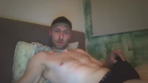 pornmoduson online show from April 2, 2026, 8:06 pm