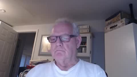 Horny Daddy online show from May 23, 2026, 11:03 am