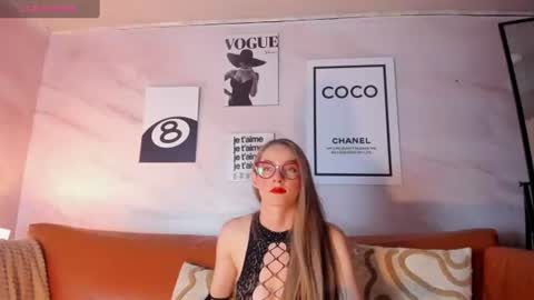 hada_magica online show from June 14, 2026, 7:27 pm