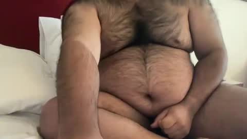 hairyaussie00 online show from July 20, 2026, 10:01 pm