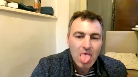hakfin666 online show from June 21, 2026, 4:04 am