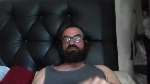 handywoody online show from June 7, 2026, 7:39 pm
