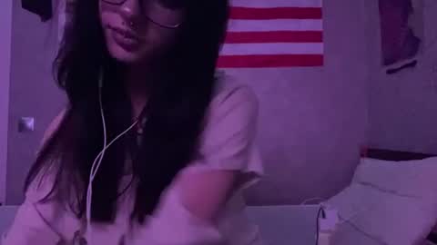 hanna3mominty online show from June 27, 2026, 8:58 pm