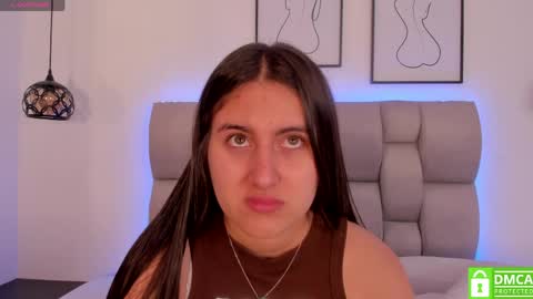hanna__evans_ online show from May 28, 2026, 11:51 am