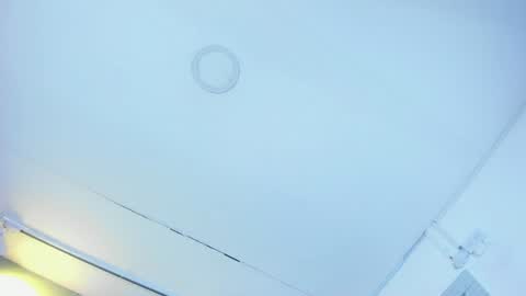 Snapshot of hannawen_ chatting on June 11, 2026, 12:32 am hannawen_ online show from June 11, 2026, 12:32 am