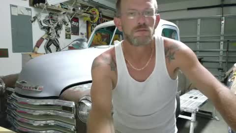 hard_knoxx1 online show from April 28, 2026, 12:32 pm