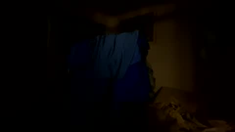 Slim West Cox online show from July 15, 2026, 5:56 am