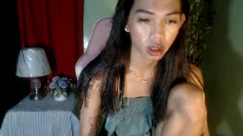 Snapshot of hardfucker69_jasmine chatting on June 18, 2026, 12:42 pm JASMINE online show from June 18, 2026, 12:42 pm