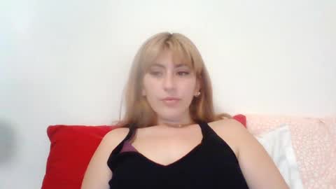 Snapshot of hazalpink chatting on June 13, 2026, 10:29 pm hazalpink online show from June 13, 2026, 10:29 pm