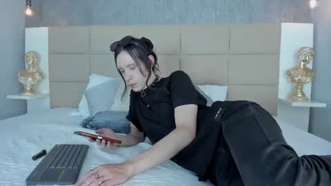Keira Hecate online show from July 17, 2026, 8:03 pm