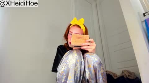 Snapshot of heidiandfriends chatting on June 25, 2026, 6:40 am Manyvids online show from June 25, 2026, 6:40 am
