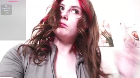  MY NAME IS HELEN WELCOME TO MY ROOM online show from April 27, 2026, 5:27 am