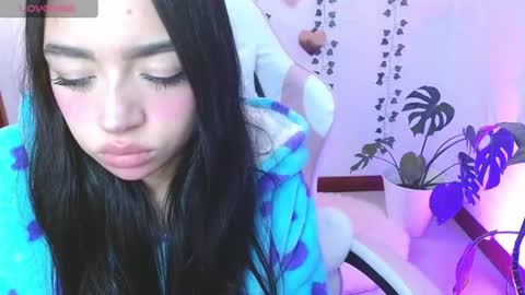 Snapshot of hellokitty_valery1 chatting on June 14, 2026, 2:24 am hellokitty_valery1 online show from June 14, 2026, 2:24 am