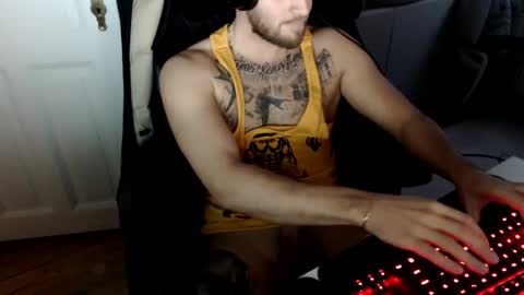 henning_grande online show from January 19, 2025, 3:21 pm