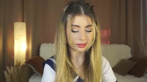 Moni Monica online show from July 16, 2026, 8:09 am
