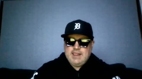 holden_minutz online show from July 2, 2026, 8:09 am