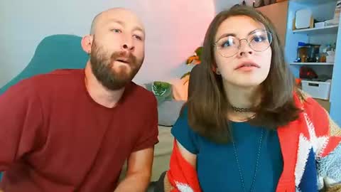 Snapshot of holly_and_honey_69 chatting on June 18, 2026, 10:58 pm Holly and Honey online show from June 18, 2026, 10:58 pm