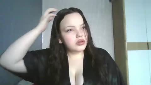 Snapshot of honey_miracle chatting on June 21, 2026, 2:58 am honey_miracle online show from June 21, 2026, 2:58 am